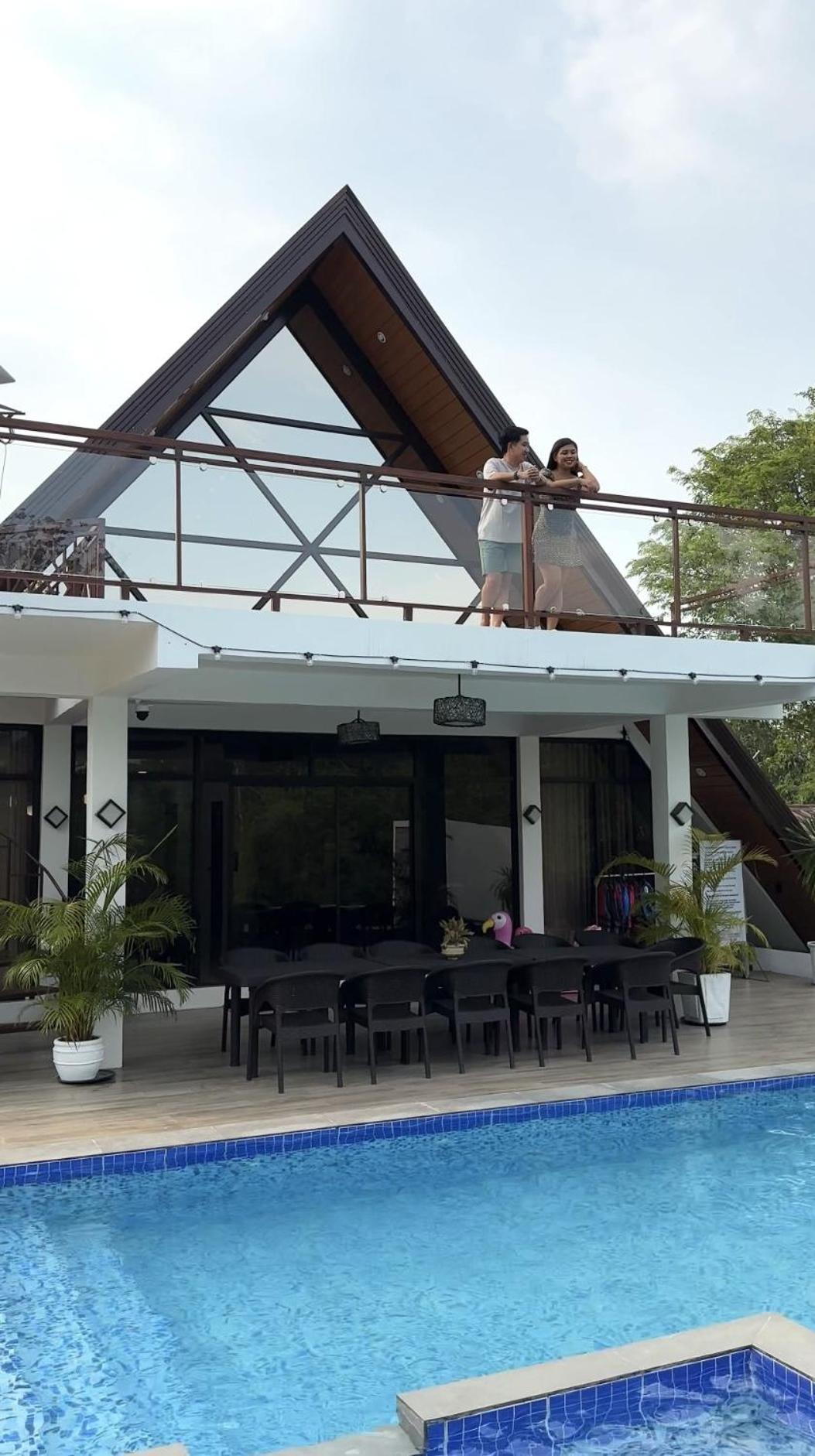Redwood Cabin Bolinao Εξωτερικό φωτογραφία