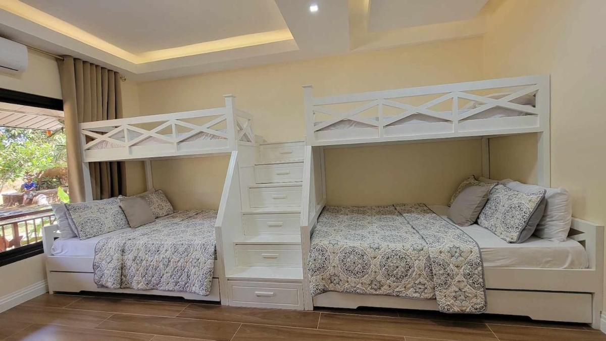 Redwood Cabin Bolinao Εξωτερικό φωτογραφία