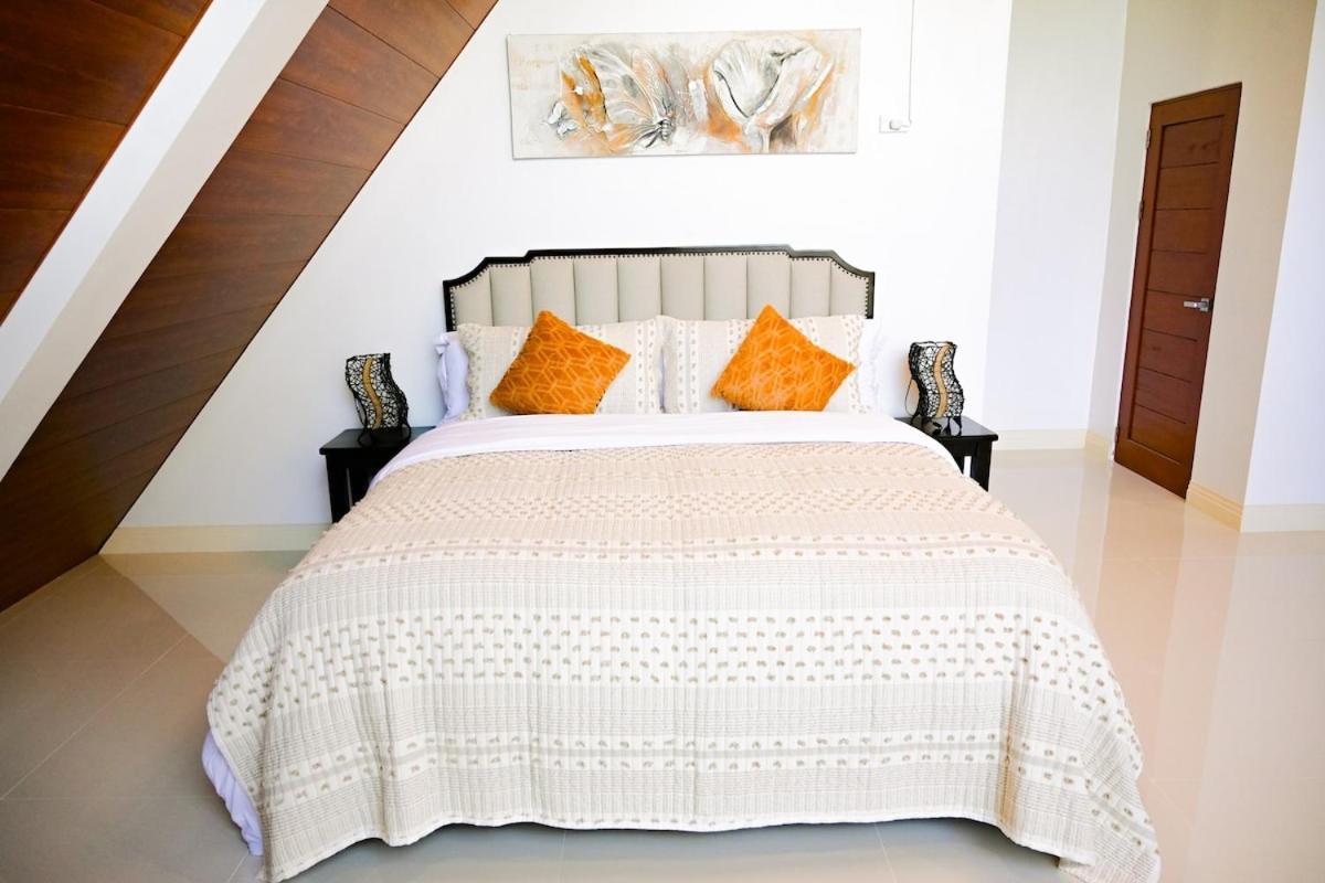 Redwood Cabin Bolinao Εξωτερικό φωτογραφία