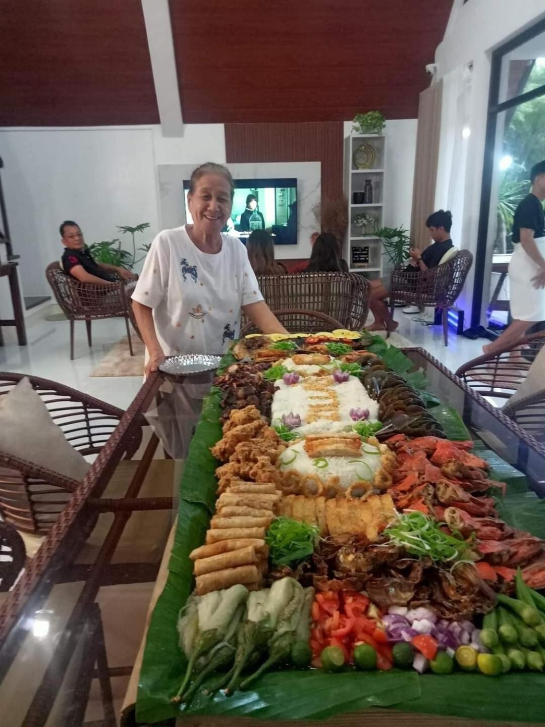 Redwood Cabin Bolinao Εξωτερικό φωτογραφία